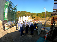 大分高専学生の跡田川橋（場所打ち床版橋）の現場見学