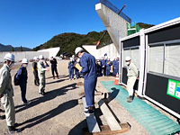 大分高専学生の跡田川橋（場所打ち床版橋）の現場見学