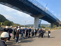 熊本大学工学部生がPC上部工（ポストテンションT桁橋）の現場を見学